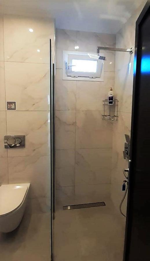 Ourania Apartment Asproválta Eksteriør bilde